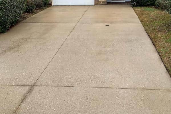 After driveway cleaning by Big Bend Wash Pros
